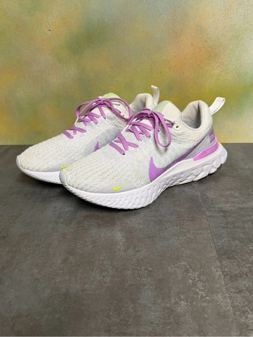 Nike React Infinity 3 Women's White/Fuchsia Running Shoes DZ3016-100 Size 8